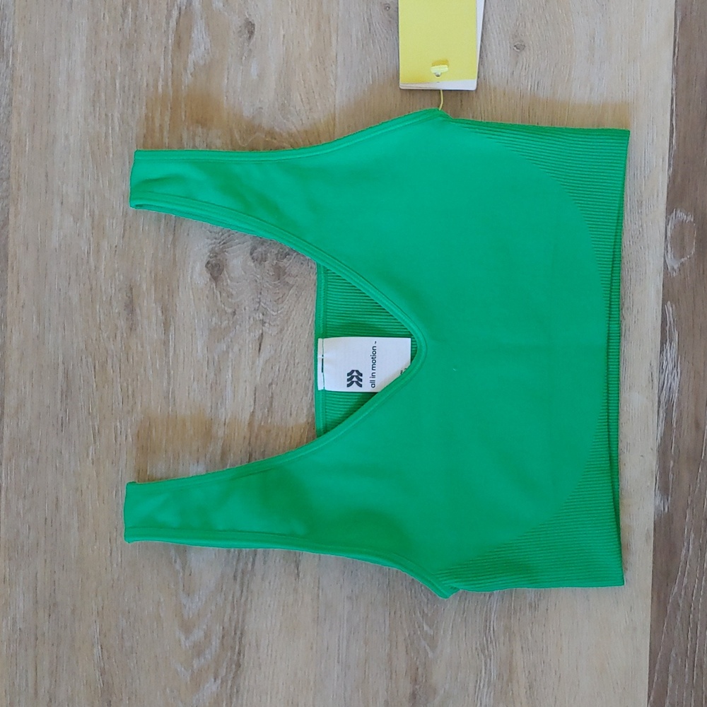 NWT All in Motion Green Seamless Reversible Classic Tank Top Sports Bra Size XS
